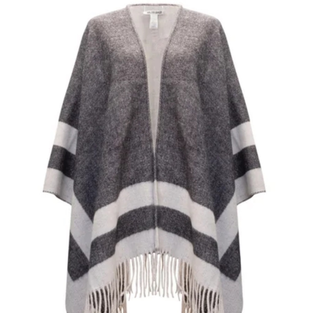 Walter Baker Verushka Reversible Poncho Charcoal/Ivory. NWT!